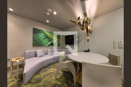 Sala de apartamento para alugar com 2 quartos, 73m² em Vila Olímpia, São Paulo