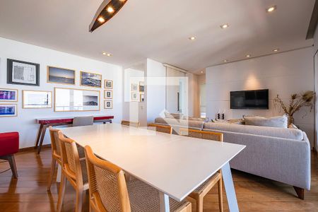 Sala/Cozinha de apartamento à venda com 2 quartos, 85m² em Pinheiros, São Paulo