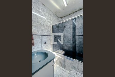 Banheiro da Suíte de casa à venda com 3 quartos, 75m² em Pari, São Paulo