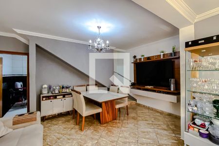 Sala de casa à venda com 3 quartos, 75m² em Pari, São Paulo