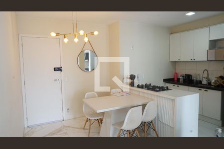 Sala/Cozinha de apartamento à venda com 2 quartos, 66m² em Picanço, Guarulhos