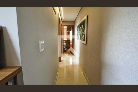Corredor de apartamento para alugar com 2 quartos, 60m² em Buritis, Belo Horizonte