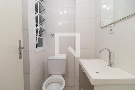 Banheiro de apartamento para alugar com 1 quarto, 30m² em Centro Histórico, Porto Alegre