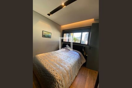 Quarto de apartamento à venda com 2 quartos, 78m² em Pinheiros, São Paulo