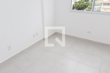 Quarto 1 de apartamento para alugar com 2 quartos, 52m² em Campo Grande, Rio de Janeiro