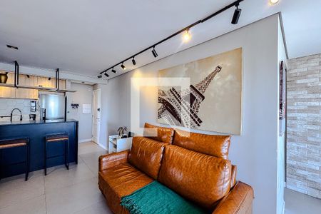 Sala de apartamento à venda com 2 quartos, 67m² em Vila Bertioga, São Paulo