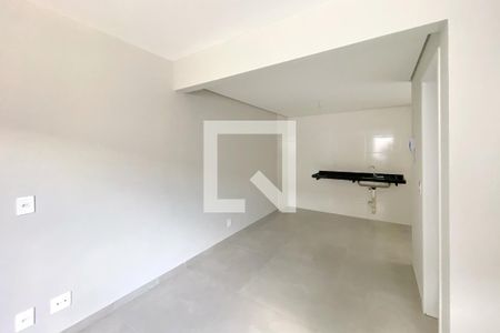 Sala de casa à venda com 3 quartos, 83m² em Boa Vista, Belo Horizonte