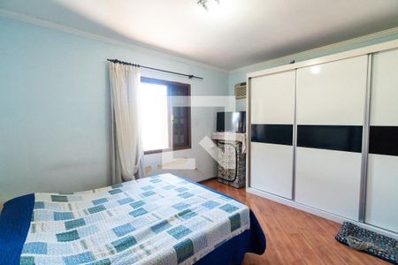 Suite 1 de casa à venda com 3 quartos, 200m² em Jardim Prudência, São Paulo