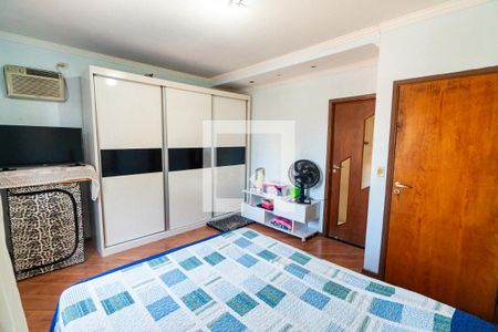 Suite 1 de casa à venda com 3 quartos, 200m² em Jardim Prudência, São Paulo