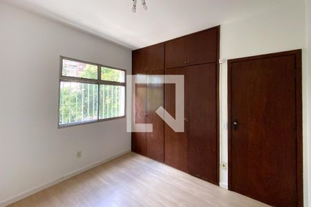 Suite 1 de apartamento para alugar com 3 quartos, 85m² em Funcionários, Belo Horizonte