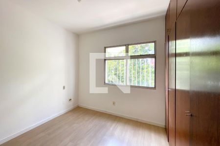 Suite 1 de apartamento para alugar com 3 quartos, 85m² em Funcionários, Belo Horizonte