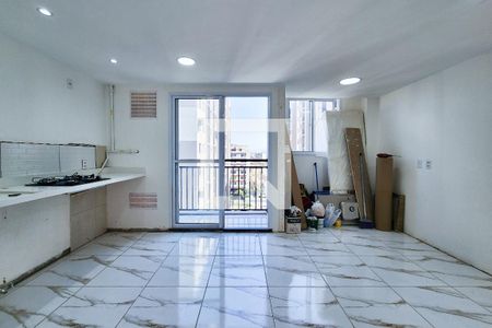 Sala  de apartamento para alugar com 1 quarto, 40m² em São Francisco Xavier, Rio de Janeiro