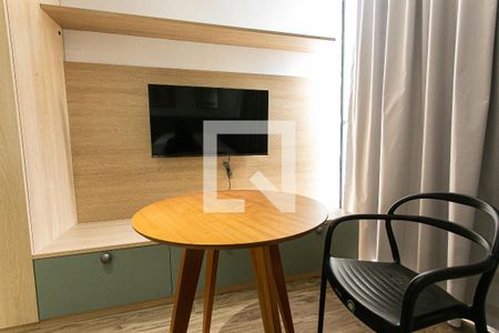 Studio - Mesa de Jantar e Cadeira de kitnet/studio para alugar com 1 quarto, 34m² em Vila Azevedo, São Paulo