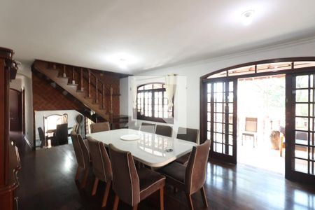 Sala de casa à venda com 6 quartos, 700m² em Eldorado, Diadema