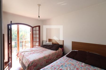 Quarto 2 de casa à venda com 6 quartos, 700m² em Eldorado, Diadema