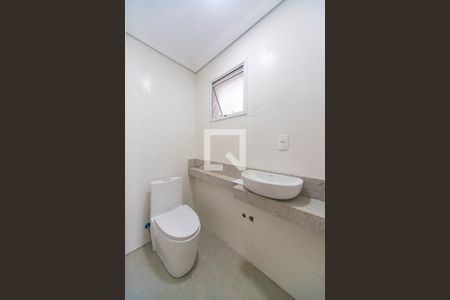 Lavabo de casa à venda com 3 quartos, 150m² em Vila Pires, Santo André