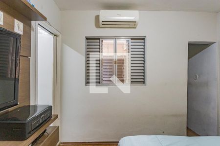 Suíte de casa à venda com 4 quartos, 160m² em Cursino, São Paulo