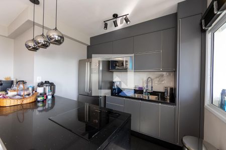 Sala_Cozinha de apartamento à venda com 1 quarto, 60m² em Alphaville Empresarial, Barueri