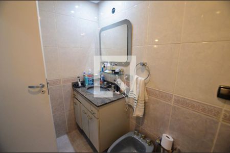 Banheiro 1 de apartamento à venda com 3 quartos, 120m² em Perdizes, São Paulo