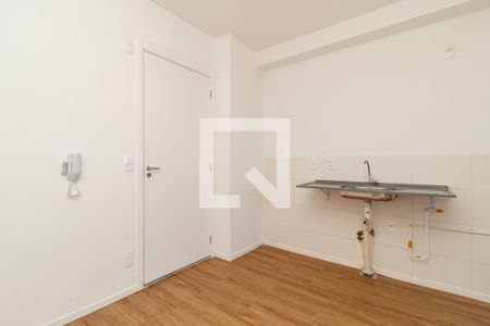 Cozinha de apartamento para alugar com 2 quartos, 39m² em Vila Guilherme, São Paulo