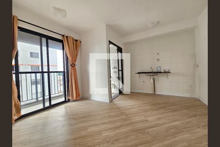 Sala/Cozinha de apartamento para alugar com 2 quartos, 45m² em Parque Maria Helena, São Paulo