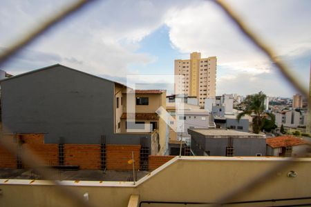 Vista da sala de apartamento à venda com 2 quartos, 67m² em Vila Valparaíso, Santo André