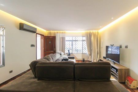 Casa para alugar com 3 quartos, 237m² em Vila Formosa, São Paulo