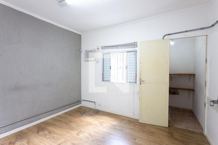 Quarto 1 de casa para alugar com 6 quartos, 270m² em Vila Azevedo, São Paulo
