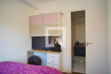 Quarto suíte  de apartamento à venda com 2 quartos, 51m² em Farrapos, Porto Alegre