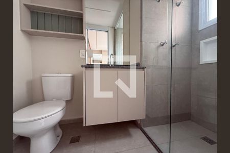 Banheiro de kitnet/studio para alugar com 1 quarto, 30m² em Vila Buarque, São Paulo