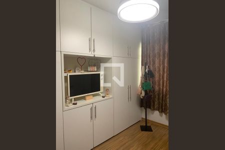 Quarto de apartamento à venda com 2 quartos, 90m² em Olaria, Rio de Janeiro