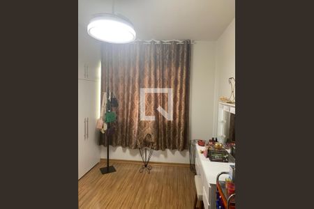 Quarto de apartamento à venda com 2 quartos, 90m² em Olaria, Rio de Janeiro