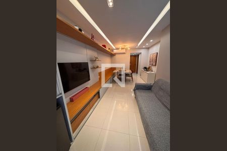 Sala de apartamento para alugar com 3 quartos, 90m² em Vila Isabel, Rio de Janeiro