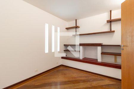 Quarto 1 de casa para alugar com 5 quartos, 285m² em Pinheiros, São Paulo