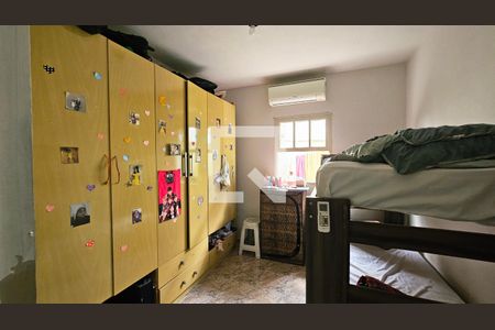 Casa à venda com 3 quartos, 220m² em Jardim Pacaembu, Jundiaí