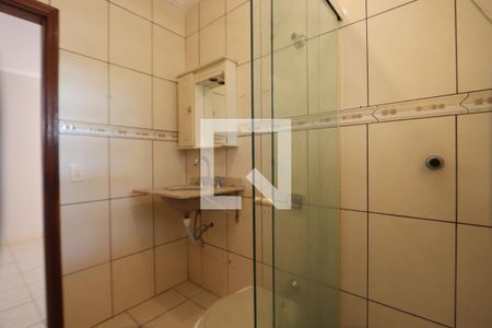 Banheiro da Suíte de casa à venda com 4 quartos, 245m² em Jardim Sapopemba, São Paulo