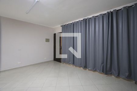 Sala de casa à venda com 4 quartos, 245m² em Jardim Sapopemba, São Paulo