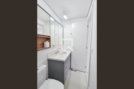Banheiro de apartamento para alugar com 1 quarto, 39m² em Vila Mariana, São Paulo
