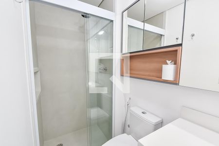 Banheiro de apartamento para alugar com 1 quarto, 39m² em Vila Mariana, São Paulo