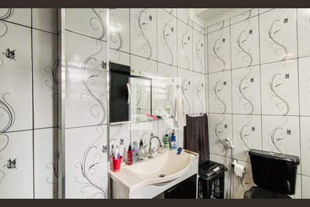 Banheiro da Suíte de casa à venda com 2 quartos, 181m² em Parque Cisper, São Paulo