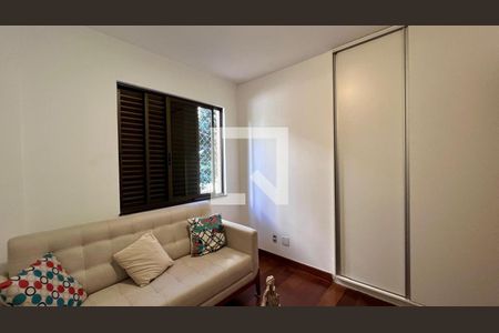 quarto  de apartamento à venda com 4 quartos, 127m² em Funcionários, Belo Horizonte