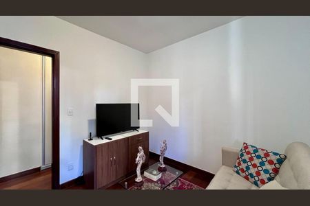 quarto  de apartamento à venda com 4 quartos, 127m² em Funcionários, Belo Horizonte