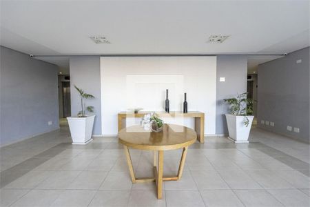 Apartamento à venda com 3 quartos, 70m² em Jardim Parque Morumbi, São Paulo