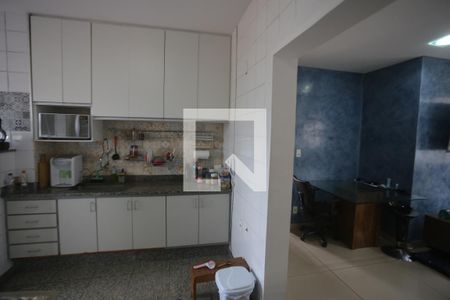 Apartamento à venda com 3 quartos, 180m² em Jardim America, Belo Horizonte