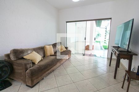 Sala de casa para alugar com 3 quartos, 350m² em Tubalina, Uberlândia