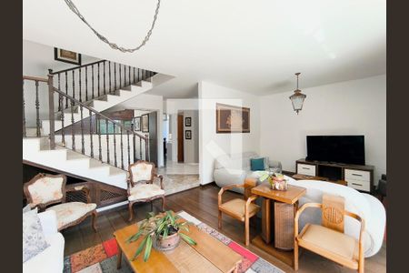 Casa à venda com 4 quartos, 547m² em Jardim Ana Maria, Jundiaí