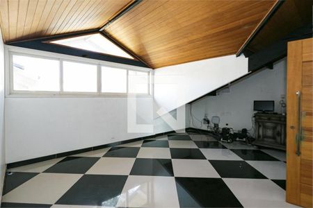 Casa à venda com 6 quartos, 1200m² em Jardim Prudência, São Paulo