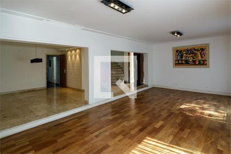 Casa à venda com 6 quartos, 1200m² em Jardim Prudência, São Paulo