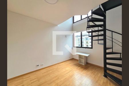 Sala de apartamento à venda com 1 quarto, 42m² em Vila Olímpia, São Paulo