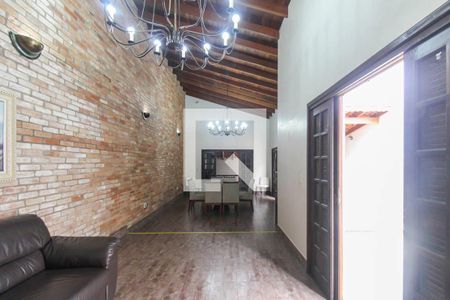 Casa à venda com 4 quartos, 360m² em Vila Bela, São Paulo